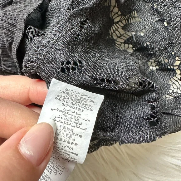 Missguided sheer lace bodysuit - Picture 6 of 12